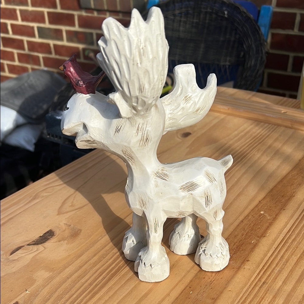 Charming Cream Moose Figurine with Red Bird Accent - Picture 5 of 10